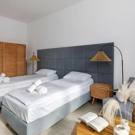 Apartmán Travelers Haven Spacious 70m2 2 Bedrooms Balcony Old Town Area *